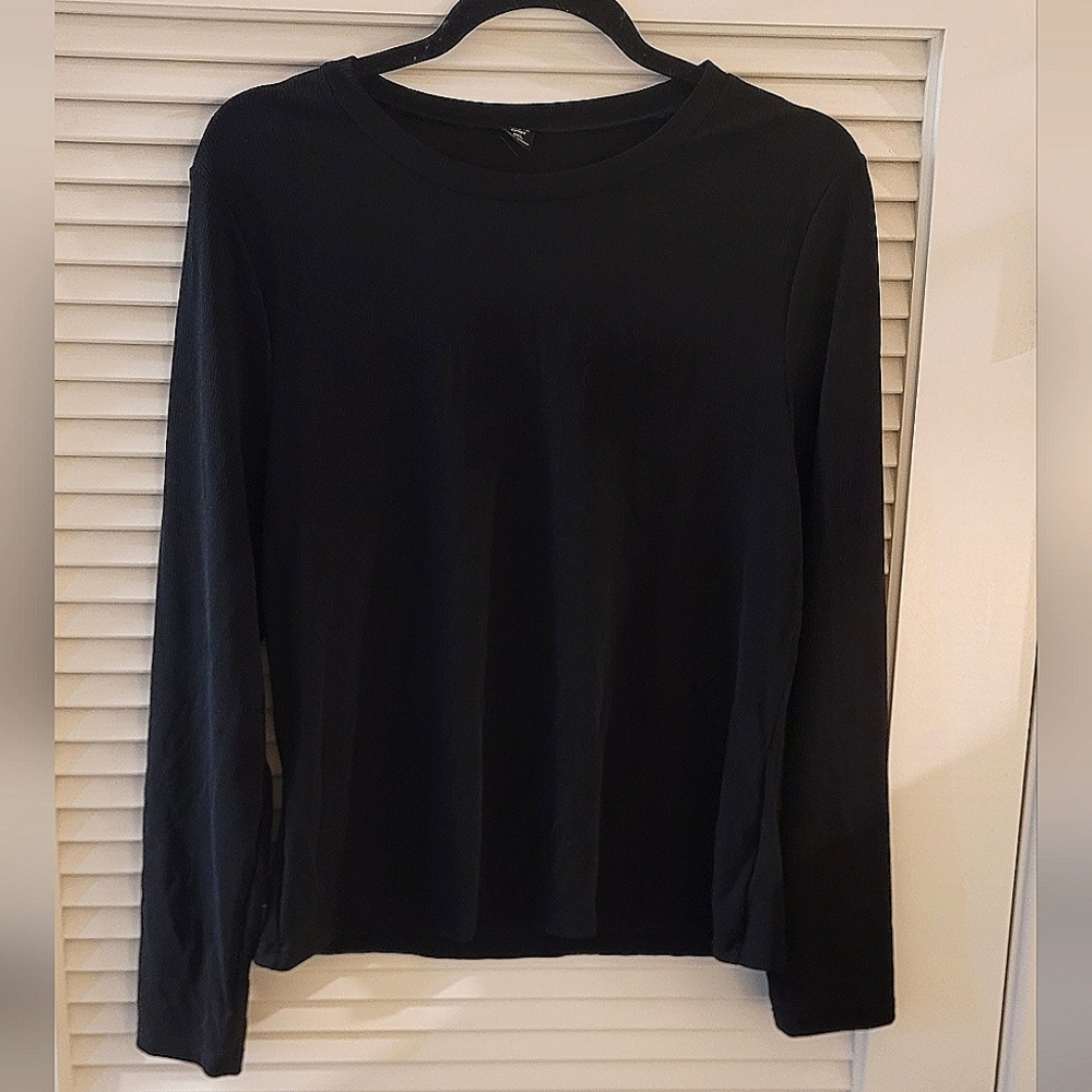 SHEIN - (Plus-Size) Black Long-Sleeve Long-Sleeve Lightweight Ribbed Top